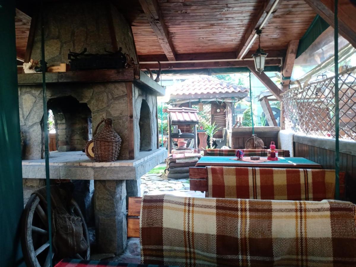 Кръчмъ При Байката Alpin Ribarica Exterior foto